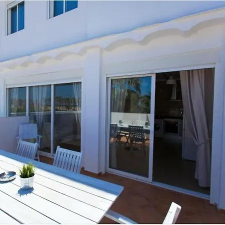 Сasa de vacaciones Beach House Terrace *